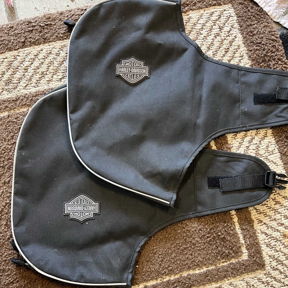Harley-Davidson Black Motorcycle soft lowers